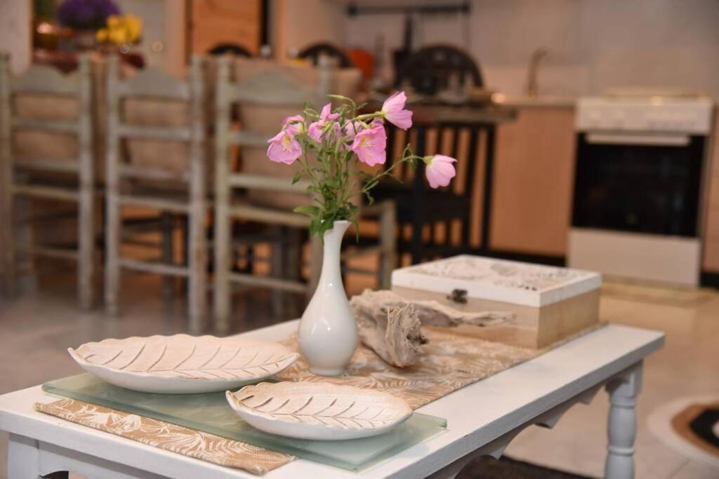 Hospitality In Mythical And Historical Peloponnese1 Leilighet Posidhonía Eksteriør bilde